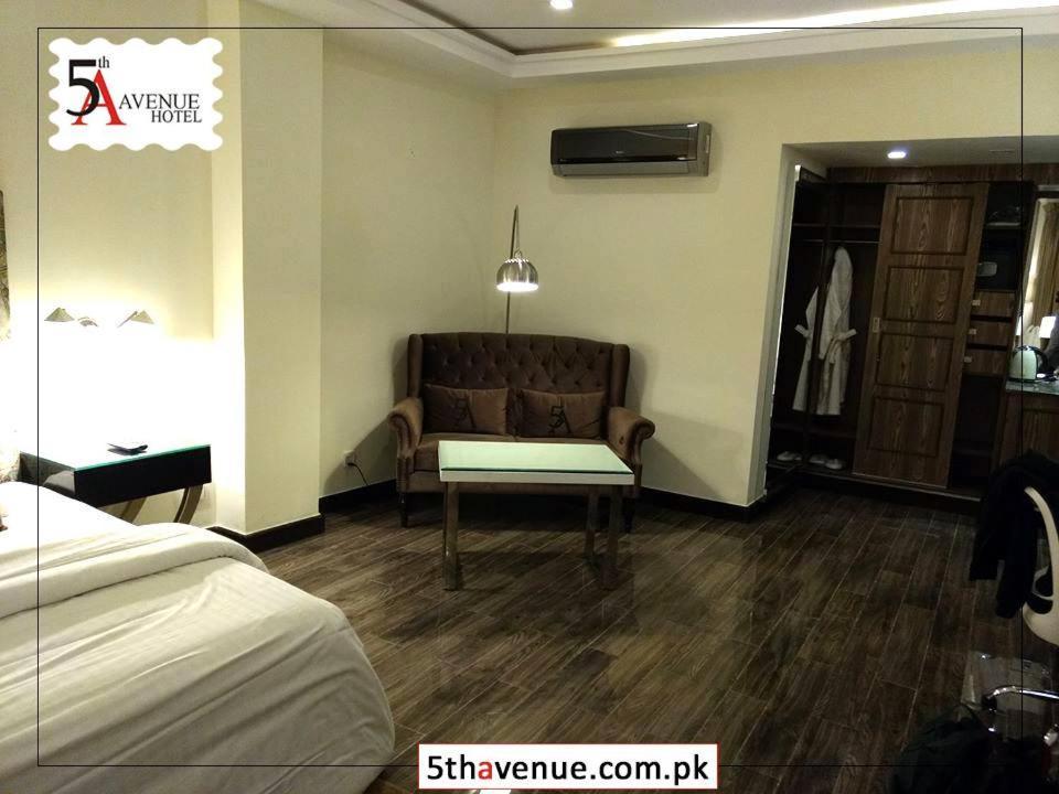 5Th Avenue Bahawalpur - Royaute Luxury Hotels Extérieur photo